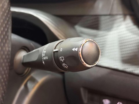 Peugeot e-2008 50kWh GT SUV 5dr Electric Auto (136 ps) 36
