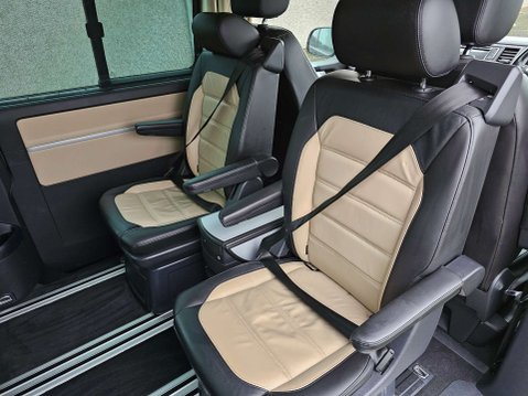 Volkswagen Caravelle 2.0 BiTDI BlueMotion Tech Executive MPV 5dr Diesel DSG 4Motion Euro 6 (s/s) 28