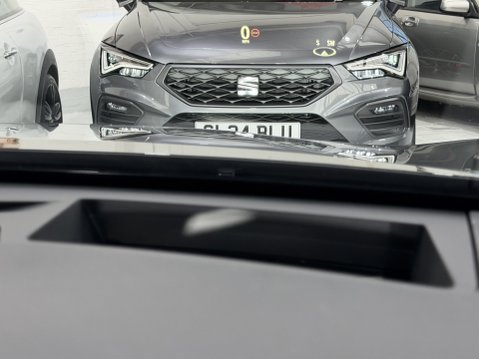 Lexus RX 450H TAKUMI 64