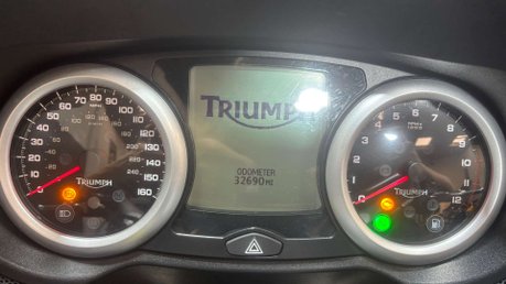 Triumph Trophy 1200 SE 2014 32K FULL LUGGAGE LONG MOT WARRANTY 1200CC 43
