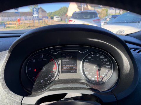 Audi A3 2.0 TDI S line Sportback Euro 6 (s/s) 5dr 11