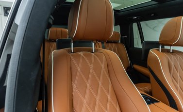 Mercedes-Benz GLS 450 17