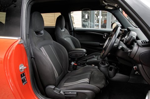 Mini Hatchback Hatchback 2.0 Cooper S Sport II 3dr 34