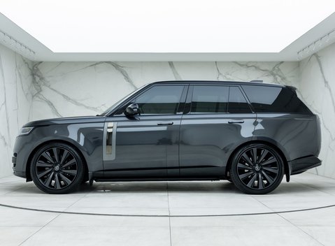 Land Rover Range Rover P530 SV 2