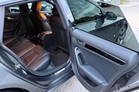 Audi A5 SPORTBACK TDI QUATTRO BLACK EDITION - ONE OWNER FROM NEW 32