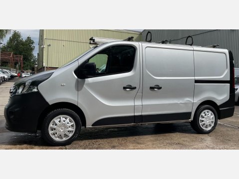 Vauxhall Vivaro 1.6 CDTi 2700 L1 H1 Euro 6 (s/s) 5dr 22