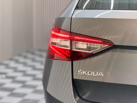 Skoda Superb 2.0 TDI Laurin & Klement Euro 6 (s/s) 5dr 27
