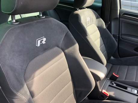 Volkswagen Golf R 2.0 TSI 5 door 4MOTION manual, 60,000m FSH with VW 11