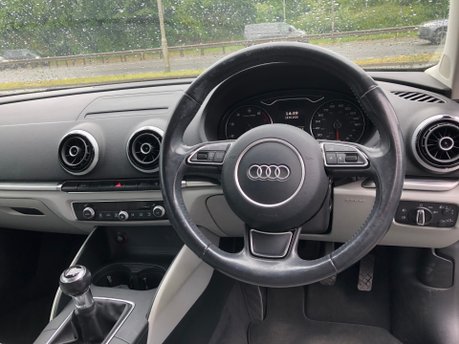 Audi A3 1.4 TFSI COD SPORT petrol manual 5dr, 62,000m, 2 owners, £20 road tax 4