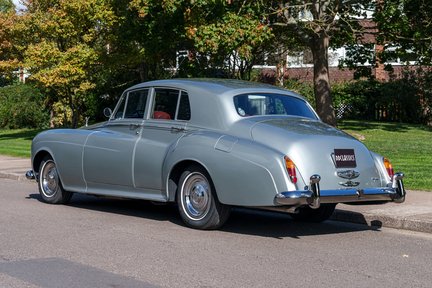 Rolls-Royce Silver Cloud III The Final Standard Silver Cloud III Saloon Built 4