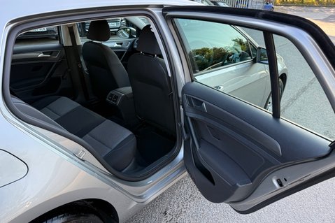 Volkswagen Golf S TSI BLUEMOTION TECH -£35 ROAD TAX -2 OWNERS -11 SERVICES - LOW INSURANCE  28