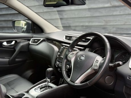 Nissan Qashqai 1.6 Qashqai Tekna dCi CVT 5dr 42