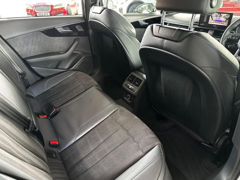 Audi A4 2.0 TDI 35 Black Edition S Tronic Euro 6 (s/s) 5dr 28