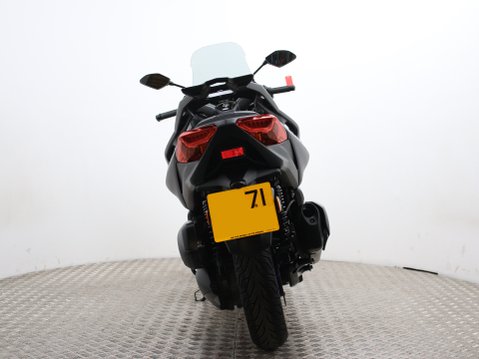 Yamaha Xmax X-MAX 300 (CZD 300-A) 11