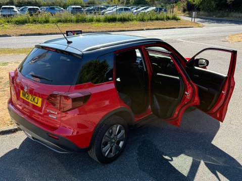 Suzuki Vitara SZ-T BOOSTERJET MHEV 30