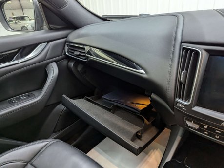 Maserati Levante 3.0 Levante GranSport V6 Auto 4WD 5dr 92