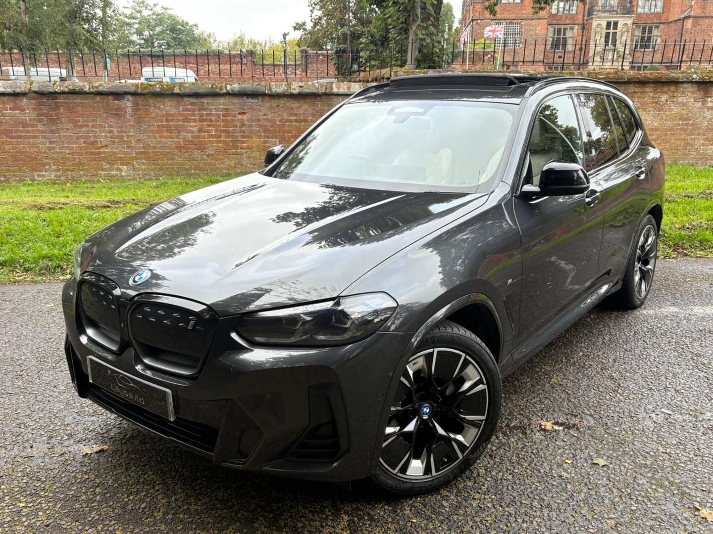 2022 BMW IX3