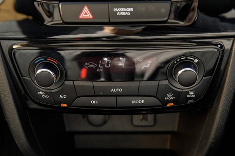 Suzuki Vitara SZ5 BOOSTERJET ALLGRIP MHEV 33