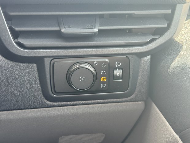 Ford Transit Custom LWB L2H1 Low Roof Leader 320 Air Con Sensors EURO 6 21