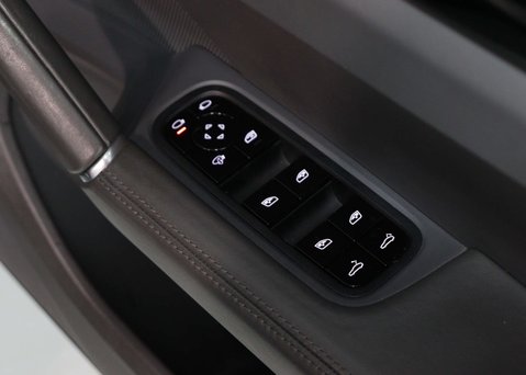 Porsche Cayenne 2.9 Cayenne V6 S Auto 4WD 5dr 36