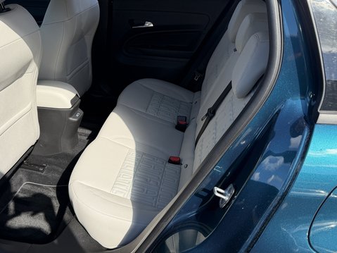 Fiat 600 115kW La Prima 54kWh 5dr Auto 38