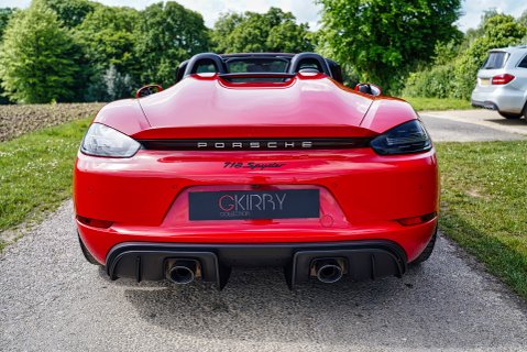 Porsche 718 SPYDER 25