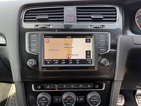 Volkswagen Golf 2.0 TDI BlueMotion Tech GTD Euro 6 (s/s) 5dr 17