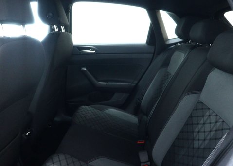 Volkswagen Polo 1.0 Polo R-Line TSi 5dr 47