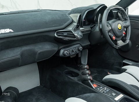 Ferrari 458 Speciale Aperta 21