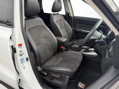 Suzuki Vitara 1.4 Boosterjet 48V Hybrid SZ5 5dr 21