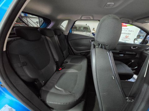 Renault Captur 1.5 dCi ENERGY Dynamique S Nav Auto Euro 6 (s/s) 5dr 17