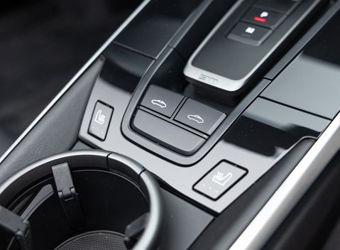 Porsche 911 Targa 4 (992) 33