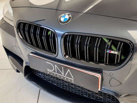BMW M5 4.4 M5 Auto 4dr 35