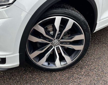 Volkswagen T-Roc 1.5 T-Roc R-Line TSi Evo Semi-Auto 5dr 3