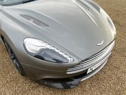 Aston Martin Vanquish V12 35
