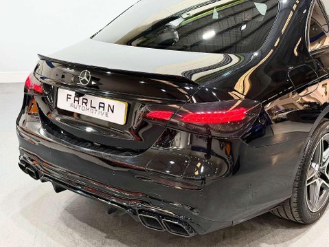 Mercedes-Benz E Class 2.0 E300de 13.5kWh AMG Line Saloon 4dr Diesel Plug-in Hybrid G-Tronic+ Euro 16