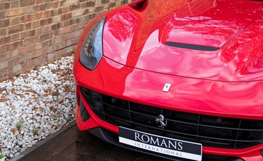 Ferrari F12 Berlinetta 22