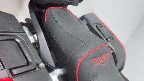 Triumph Tiger 2013 48K FULL LUGGAGE NEW MOT SERVICED READY TO EXPLORER 1050CC 23