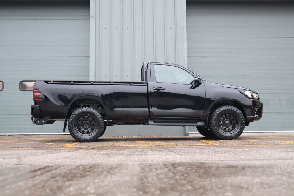 Toyota Hilux BRAND NEW ACTIVE 4WD D-4D S/C SINGLE CAB BIG STYLING SPEND AT SEEKER UK 9