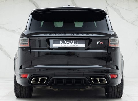 Land Rover Range Rover Sport 5.0 SVR Carbon Edition 22