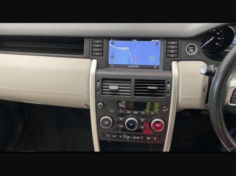 Land Rover Discovery Sport 2.0 Discovery Sport HSE TD4 4WD 5dr 15