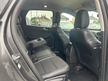 Ford Kuga TITANIUM 6