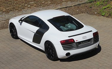 Audi R8 V10 Plus 11