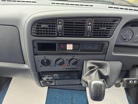 Auto-Sleepers Ravenna 12