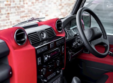 Land Rover Defender 90 Autobiography Edition 14