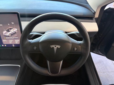 Tesla Model 3 Auto RWD 4dr 15