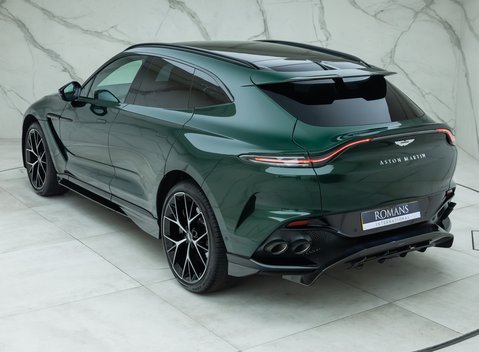 Aston Martin DBX 707 9