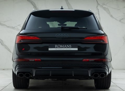 Audi SQ7 BLACK EDITION 8