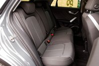 Audi Q2 TFSI SPORT 38