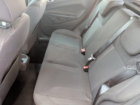 Ford Fiesta 1.2 ZETEC 18